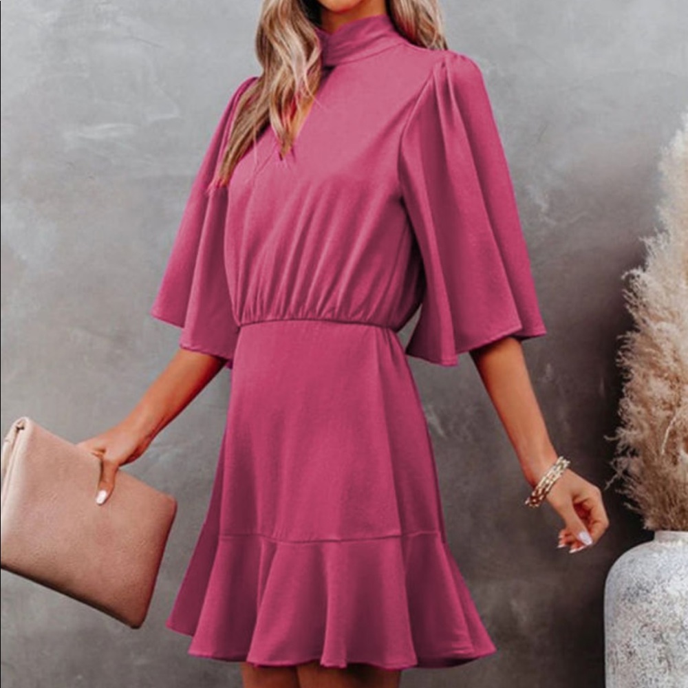 New‼️ Rose Fashion Keyhole Dress